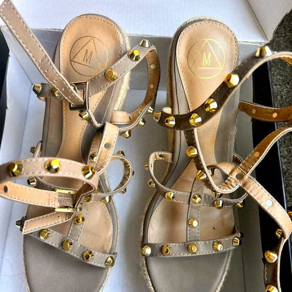 Misguided Dome Wedge Sandals in Taupe color.EU size 40 - Picture 4 of 5